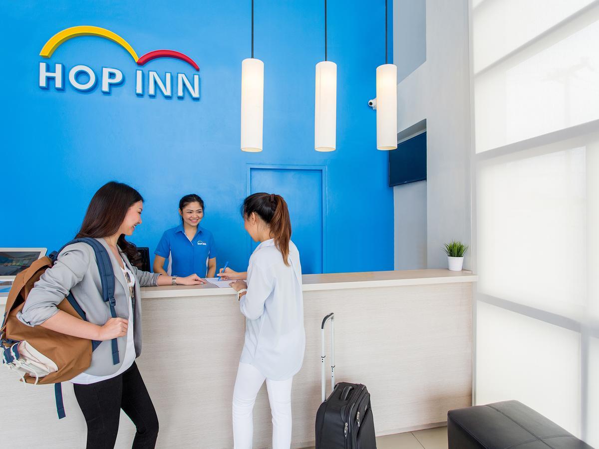 Hop Inn Lop Buri Buitenkant foto